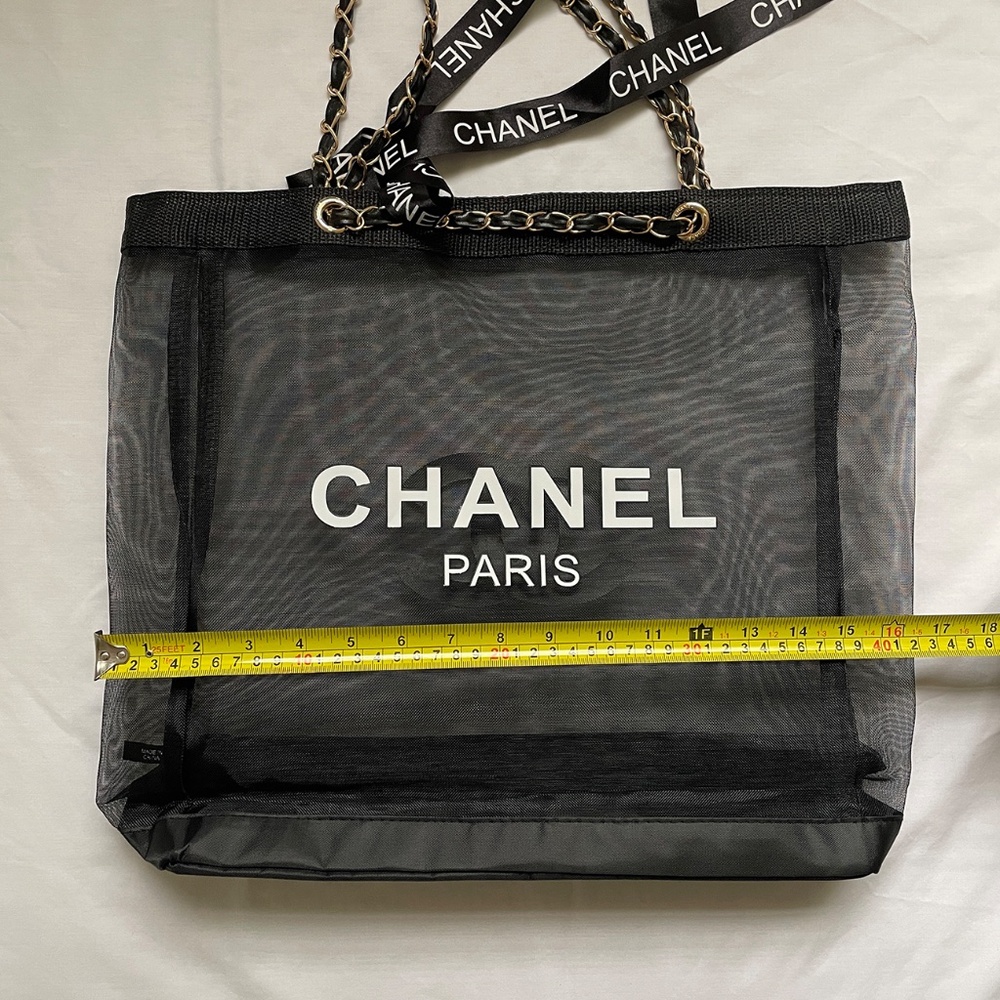 ~Chanel GWP Black Mesh Tote Bag with Gold Chain Straps - Picture 7 of 15